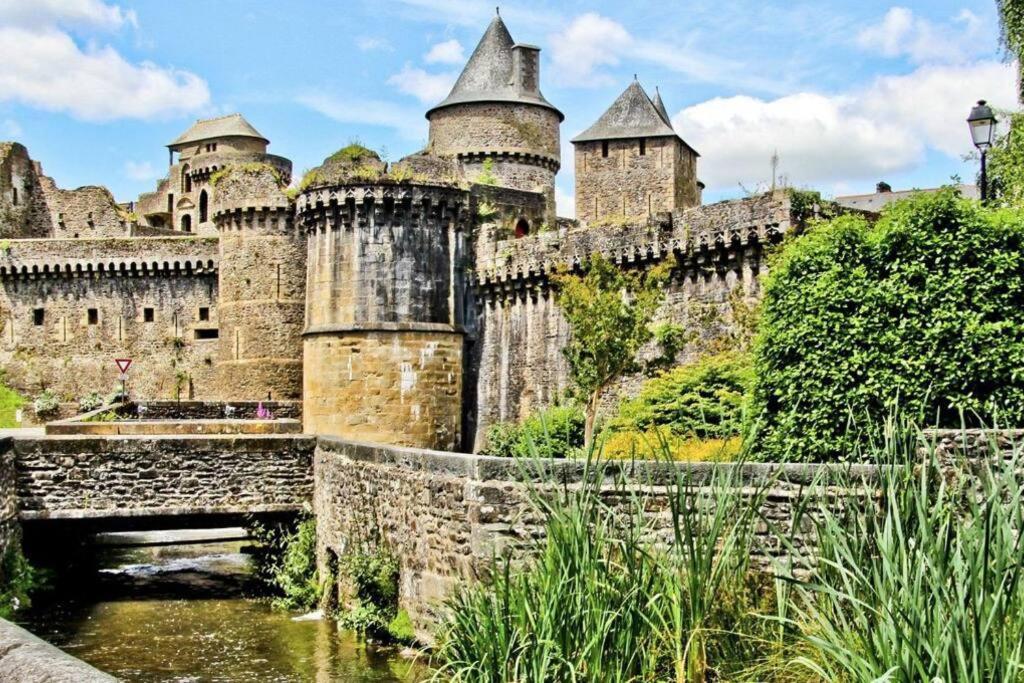 Fougères Appartement Avec Vue מראה חיצוני תמונה